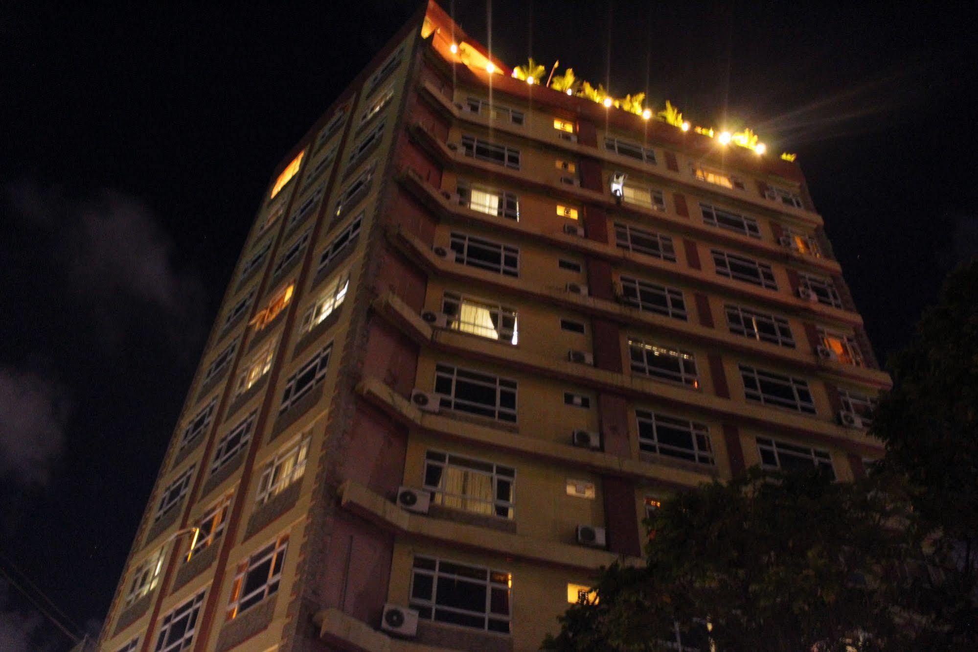 Hotel Sapphire Dar es Salaam Exterior photo